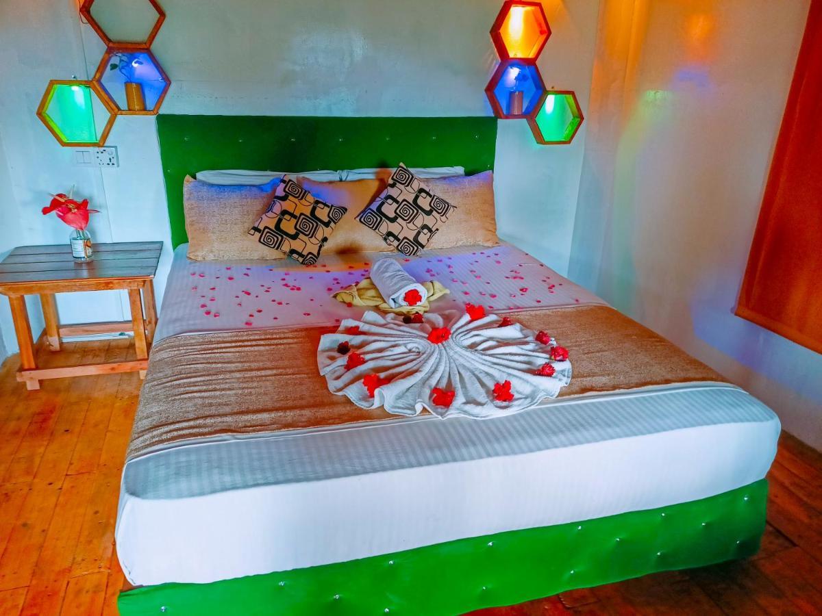 Experience The Comforts Of An Amazing Treehouse Sigiriya Exterior foto