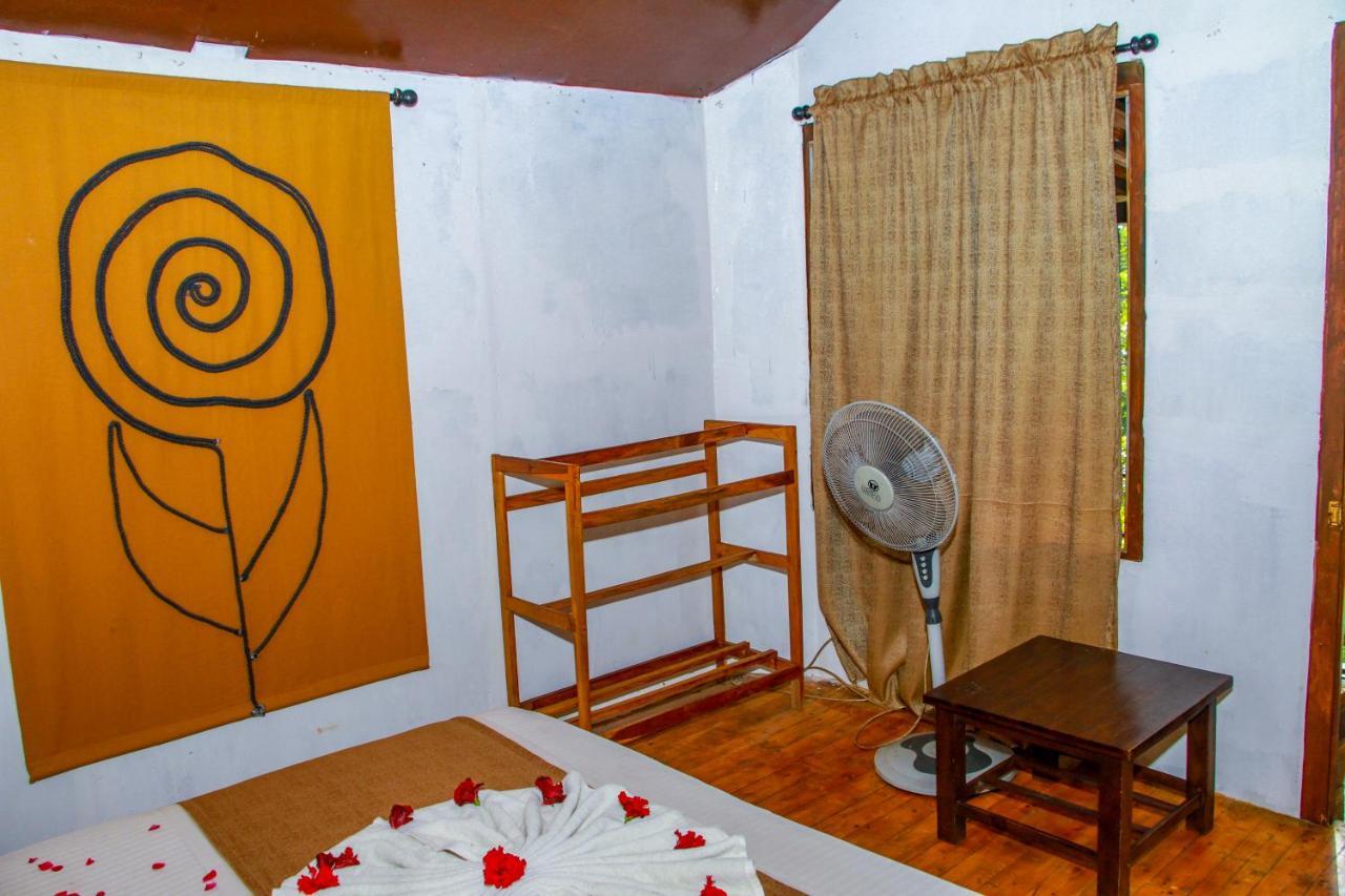 Experience The Comforts Of An Amazing Treehouse Sigiriya Exterior foto